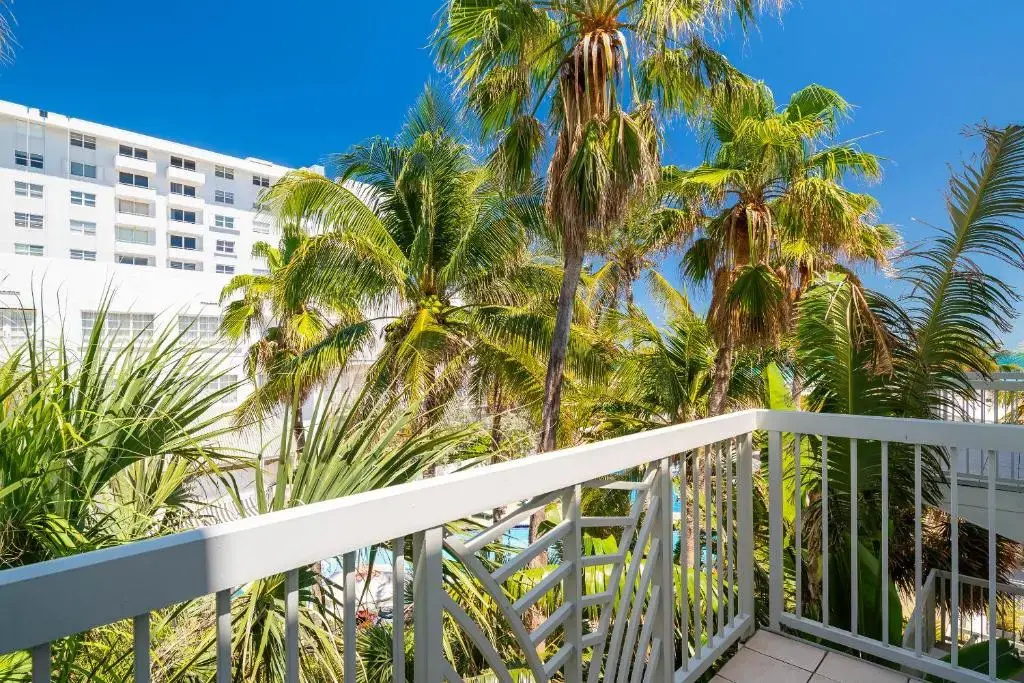 The Savoy Hotel & Beach Club - Général