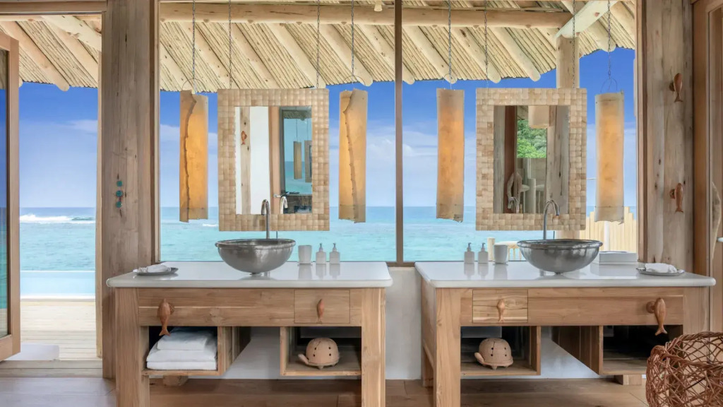 Water Reserve with Slide с 2 комнатами в Soneva Fushi