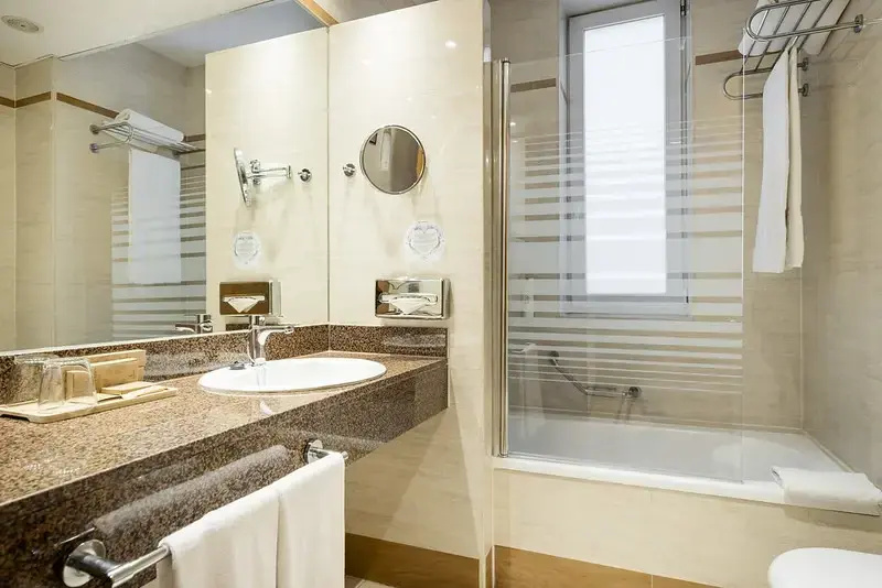 Ilunion Les Corts Spa Hotel - Chambres