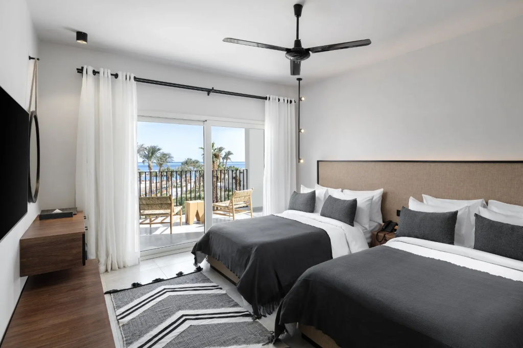 4 Bedrooms Suite with sea view