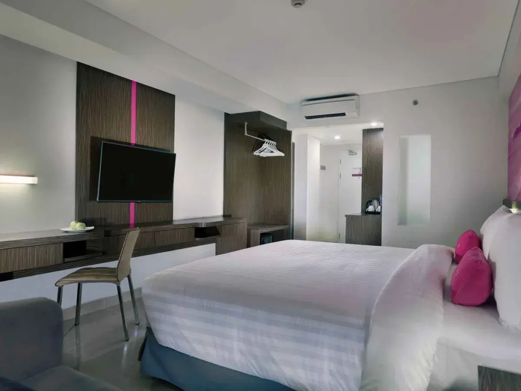 Double Junior Suite (full double bed)