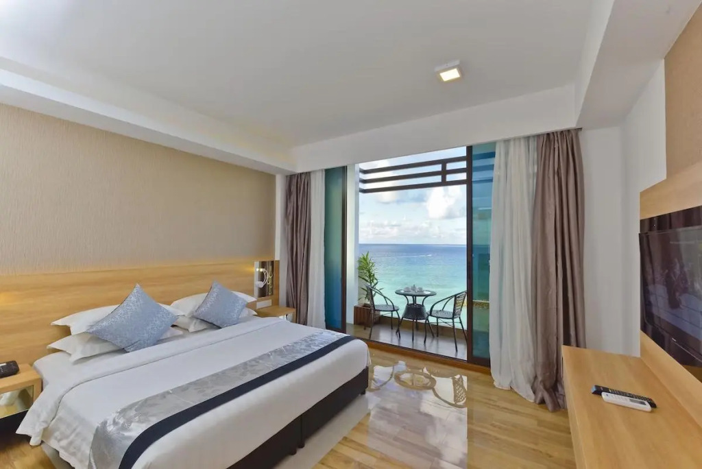 Arena Beach Hotel