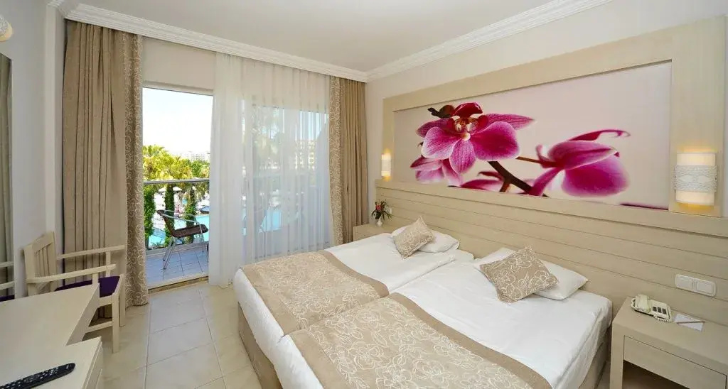 Comfort room