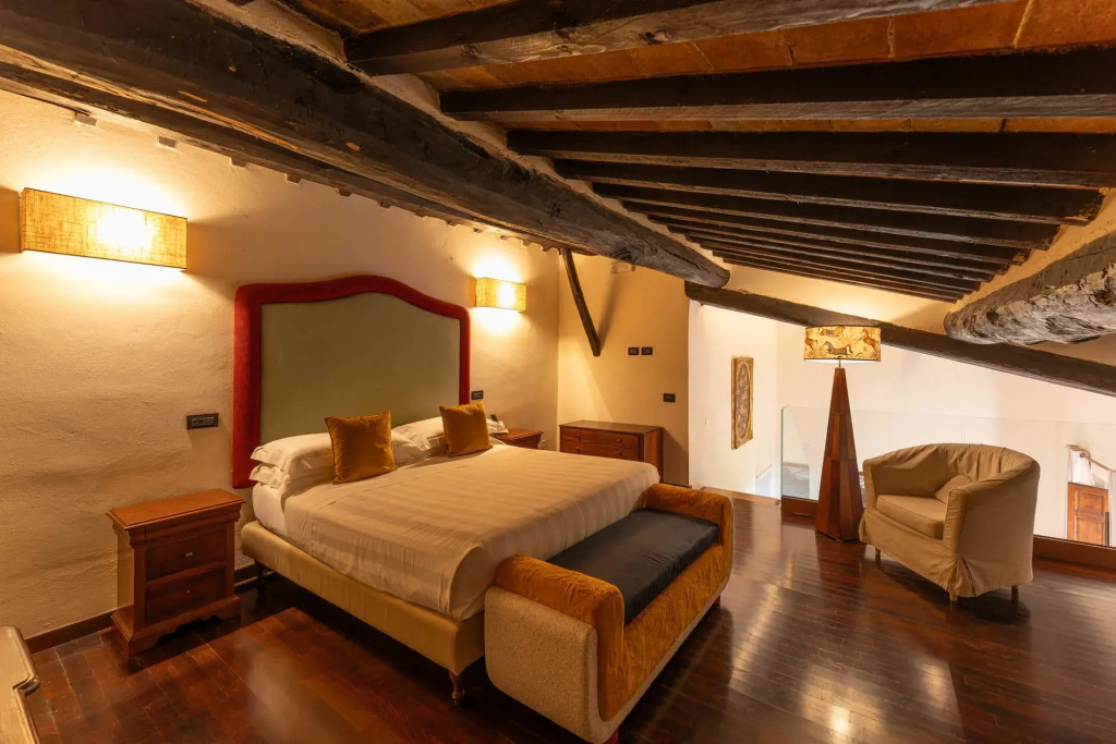 Deluxe Spa Double room (full double bed)