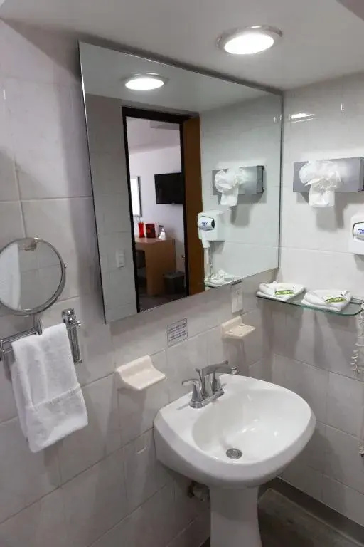 Best Western Plus Gran Hotel Centro Historico - Chambres