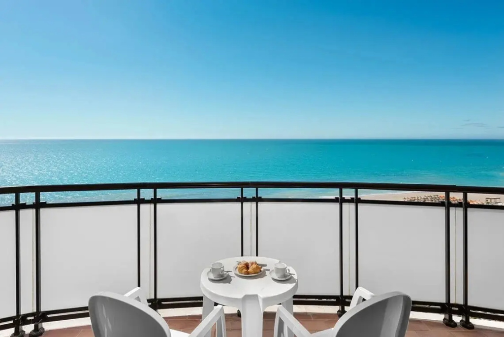Hotel Puente Real - Chambres