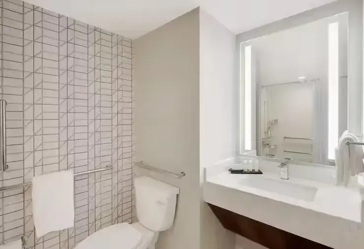 Embassy Suites by Hilton Atlanta Perimeter Center - Chambres