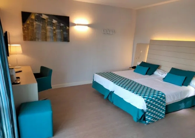 Standard Double room with garden view (full double bed)