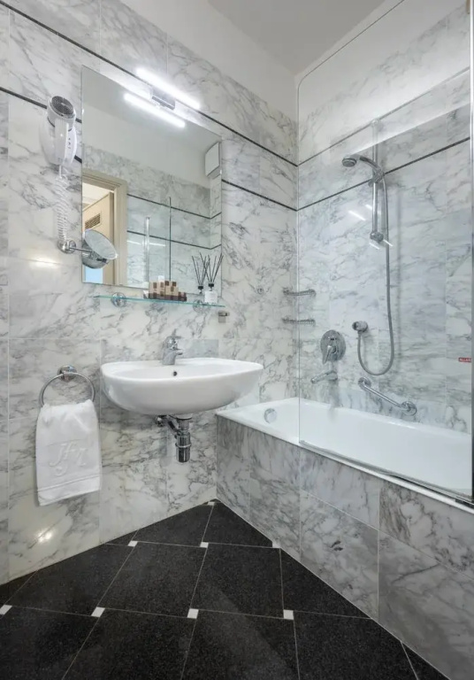 Hotel Metropole - Chambres