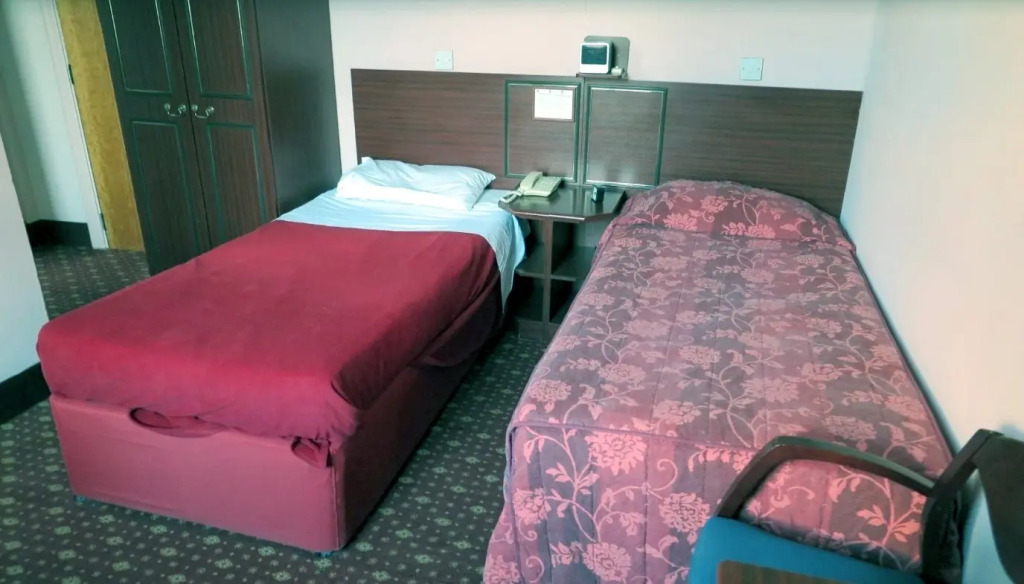 Bristol Hotel - фото 6