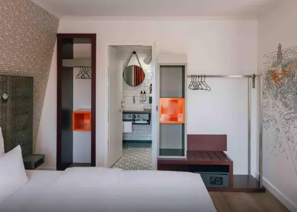 Plus Double room full double bed