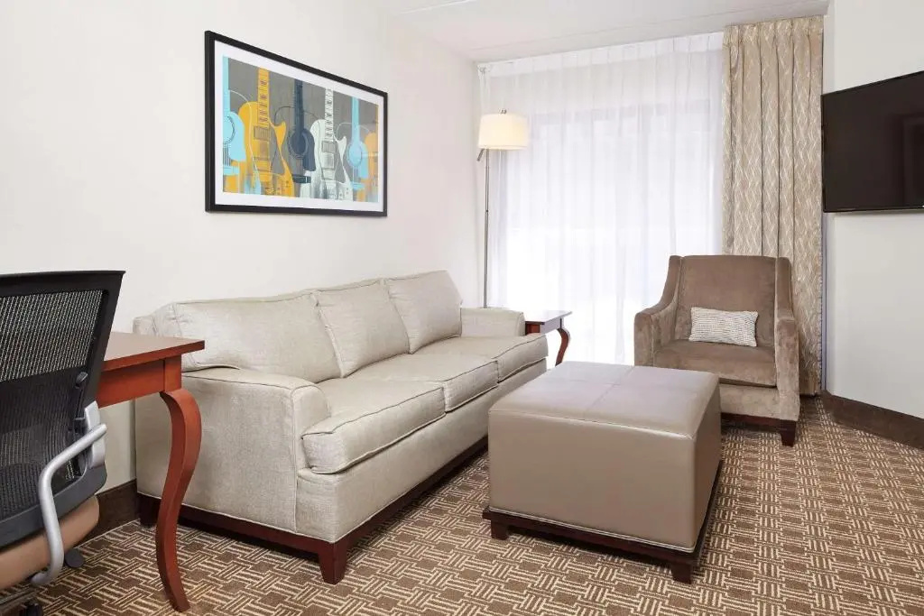 DoubleTree Suites by Hilton Nashville Airport - Chambres