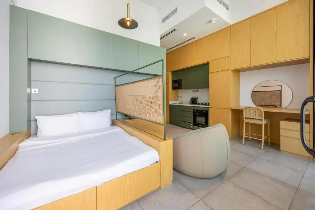Standard Double Studio (full double bed)