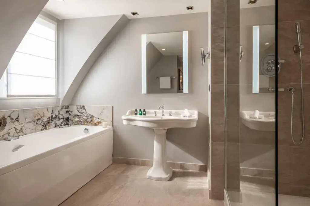 Hôtel Elysia by Inwood Hotels 65