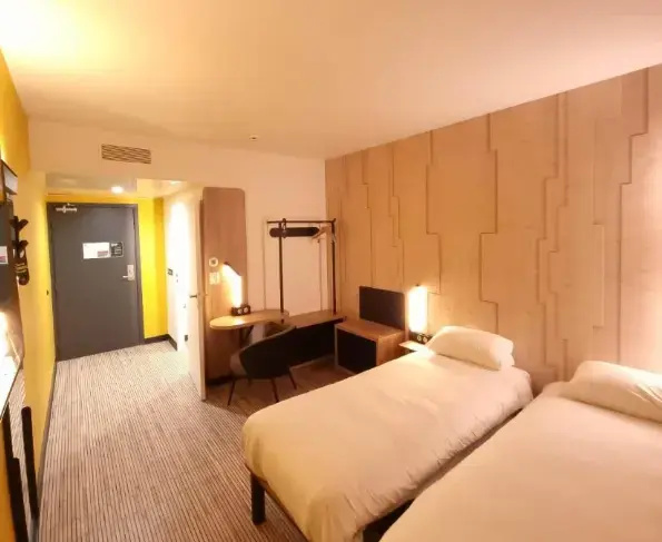 Double room (twin beds)