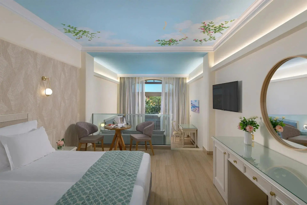 Double Junior Suite with garden view (full double bed)