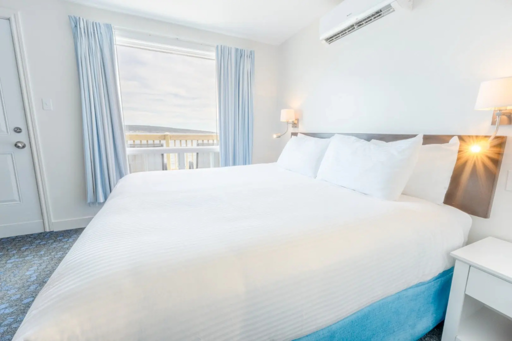Signature Rock view Double room (full double bed)
