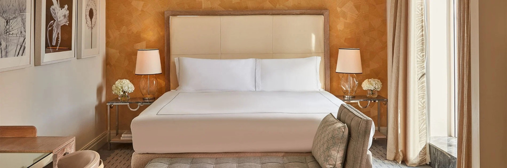 Double room with balcony (full double bed)