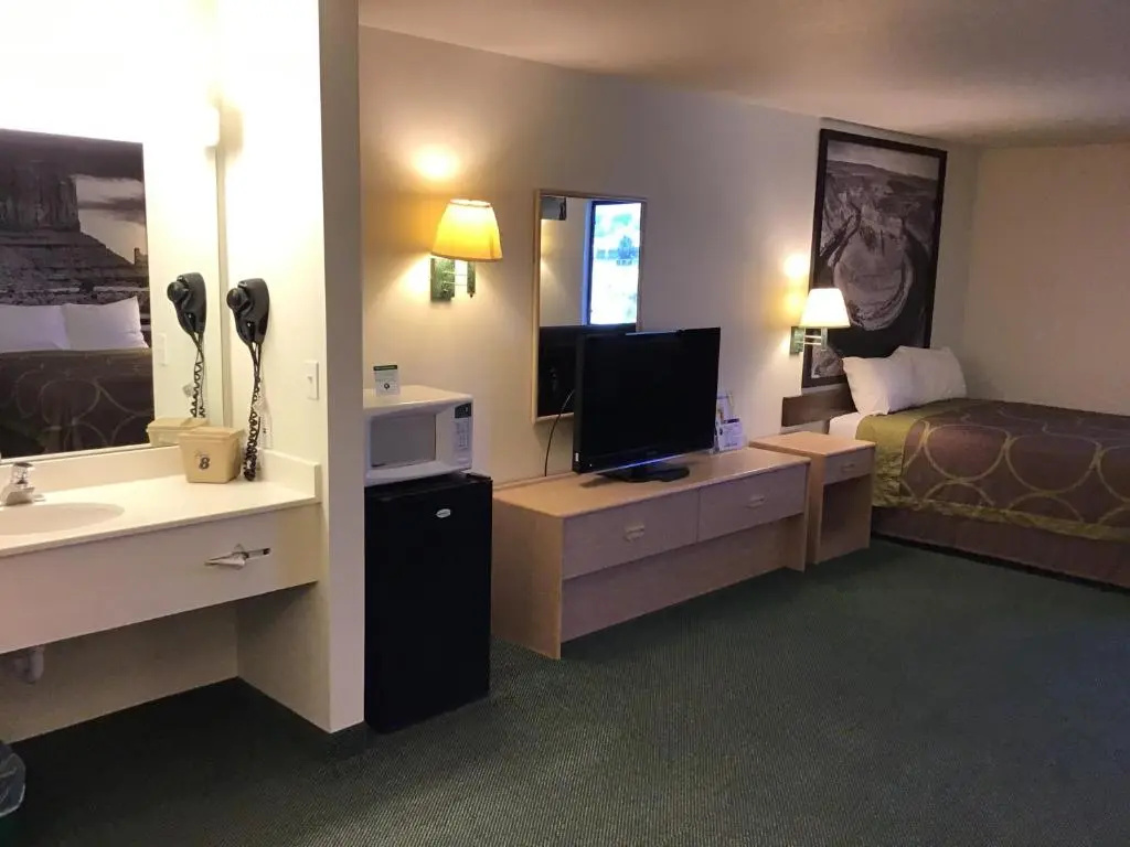 Superior Sextuple room