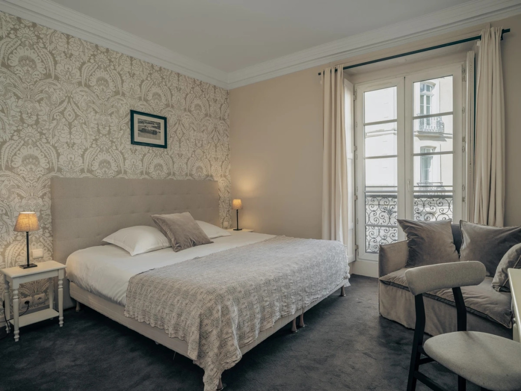 Privilege Double room (full double bed)