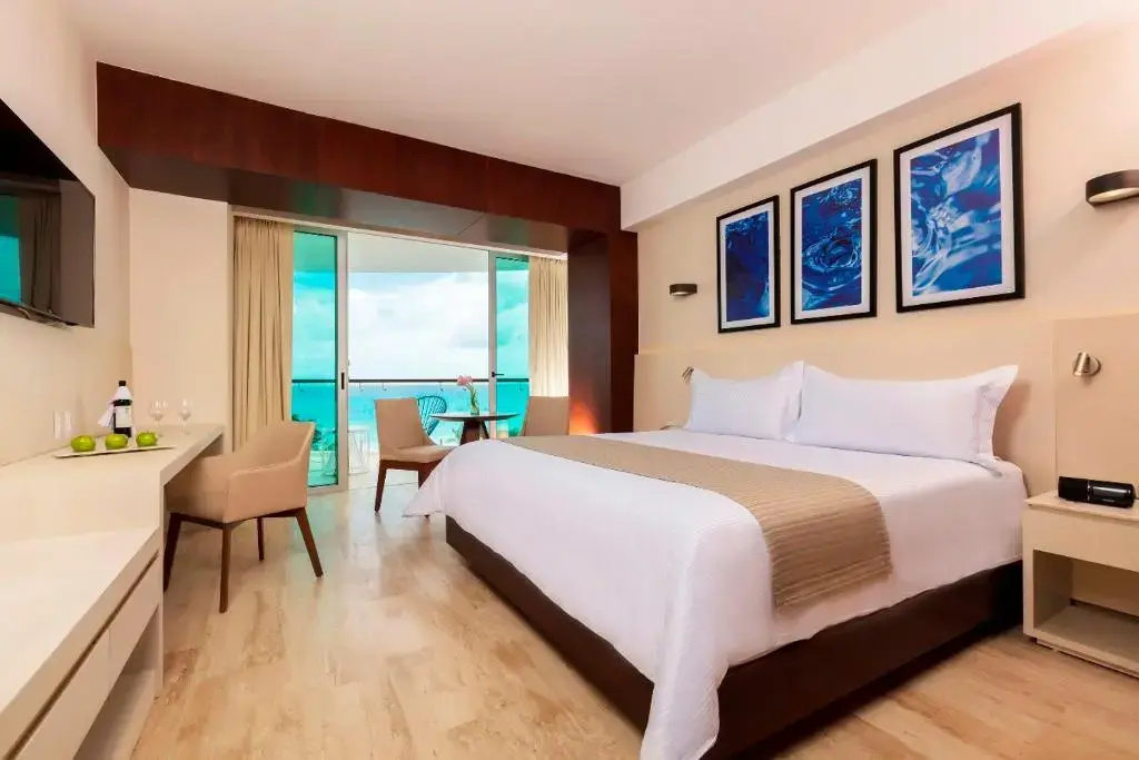Altitude Double Suite full double bed