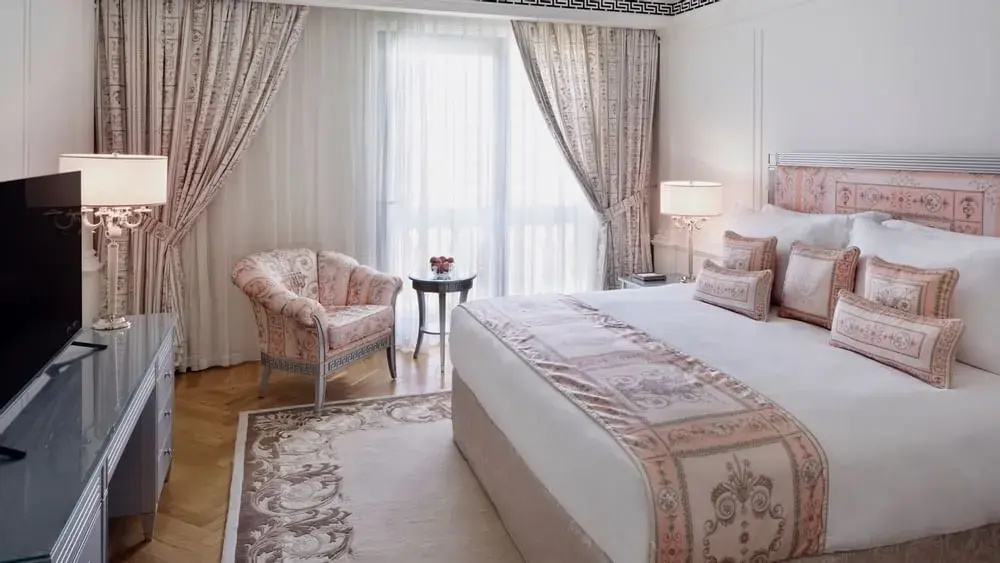 3 Bedrooms Penthouse