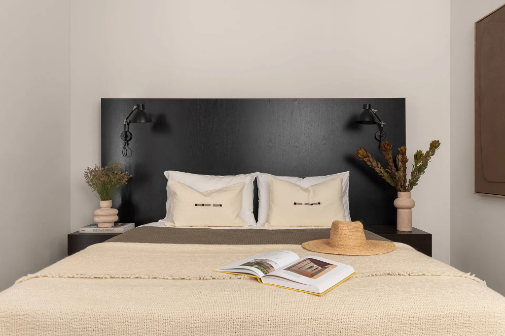 Double Junior Suite (full double bed) (bed type is subject to availability)
