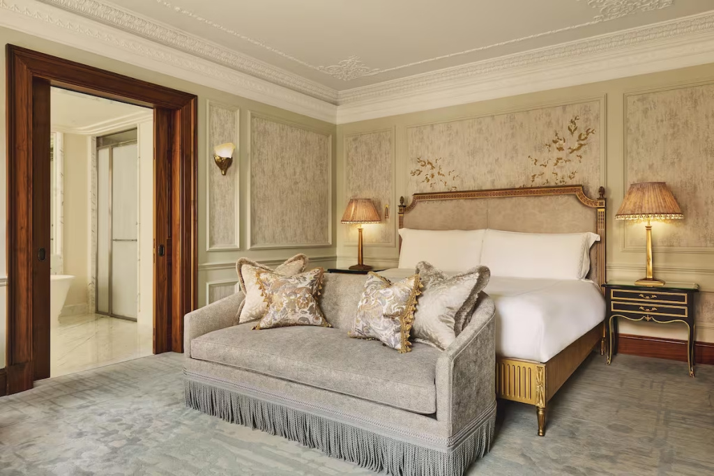 Brook Double Suite (full double bed)
