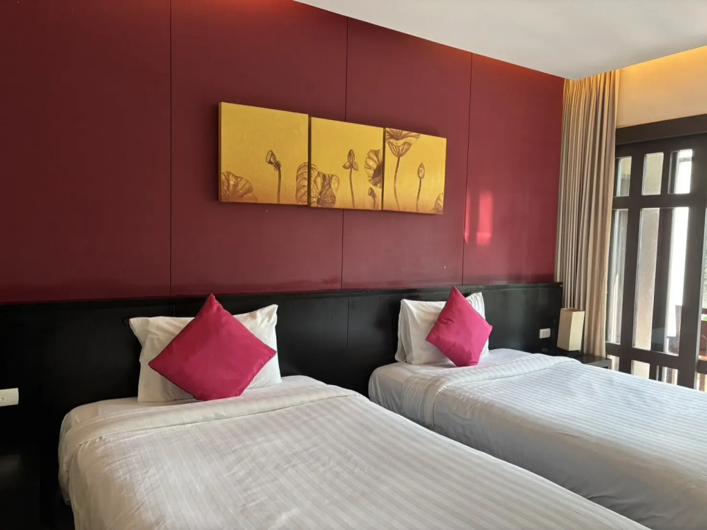 Deluxe Double room (twin beds)