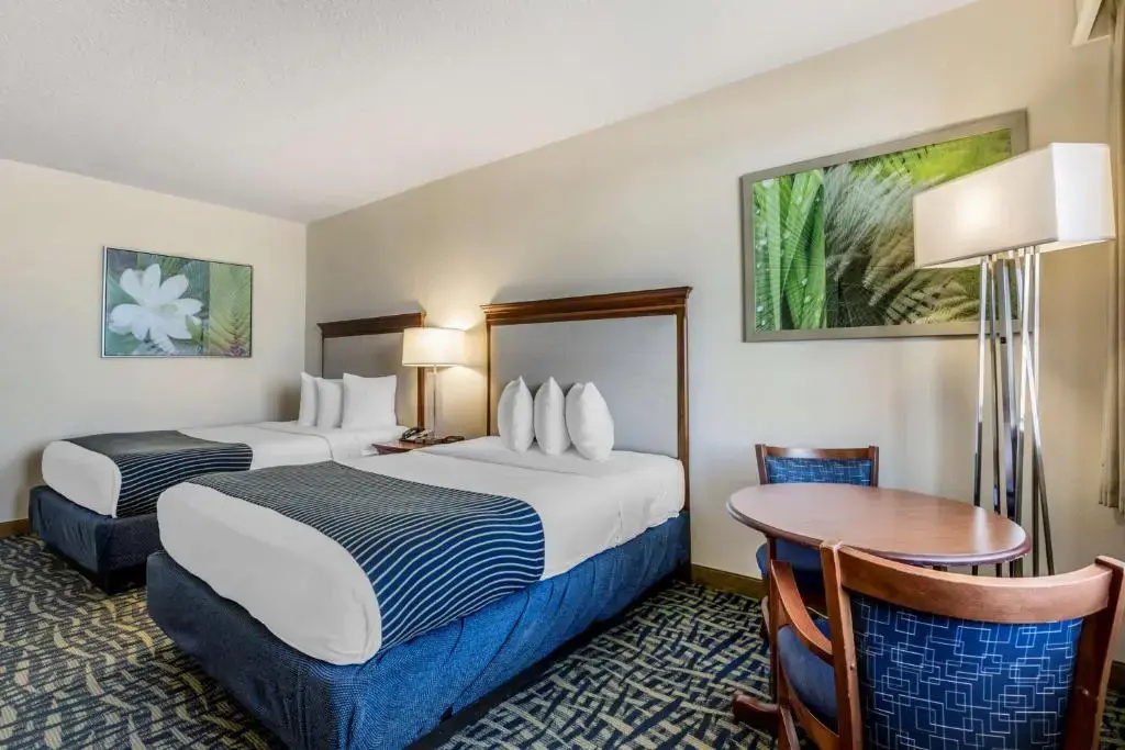 Best Western Cocoa Beach - Port Canaveral - Chambres