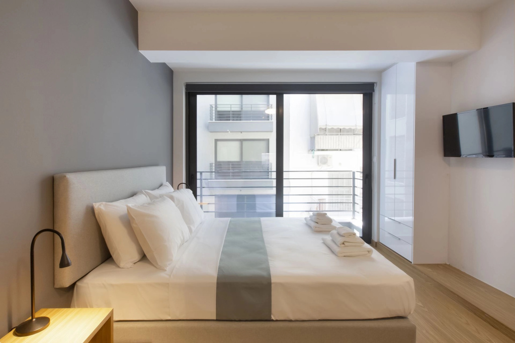 Classic Double Suite (full double bed) (bed type is subject to availability)