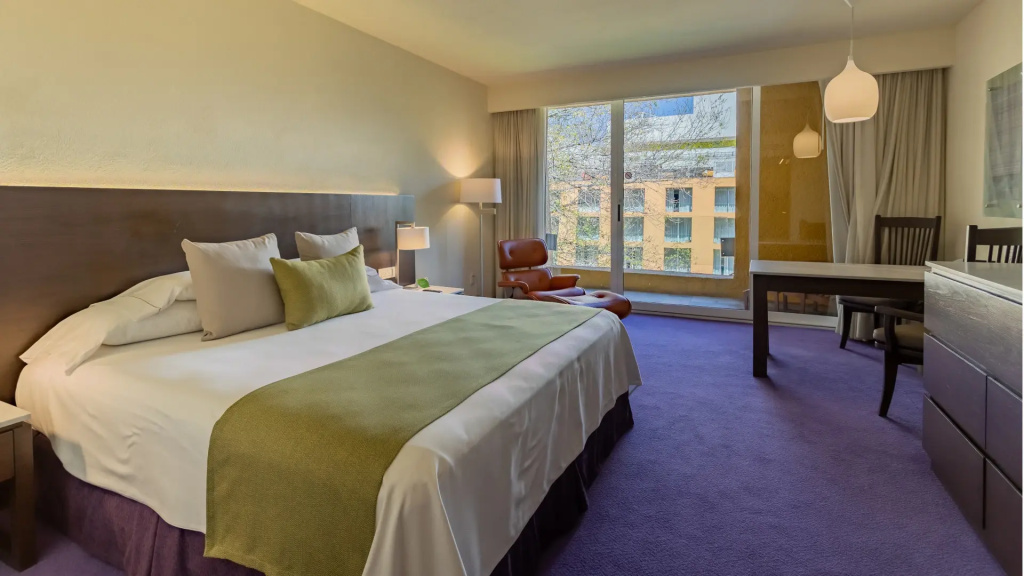 Camino Real Club Double room (full double bed)