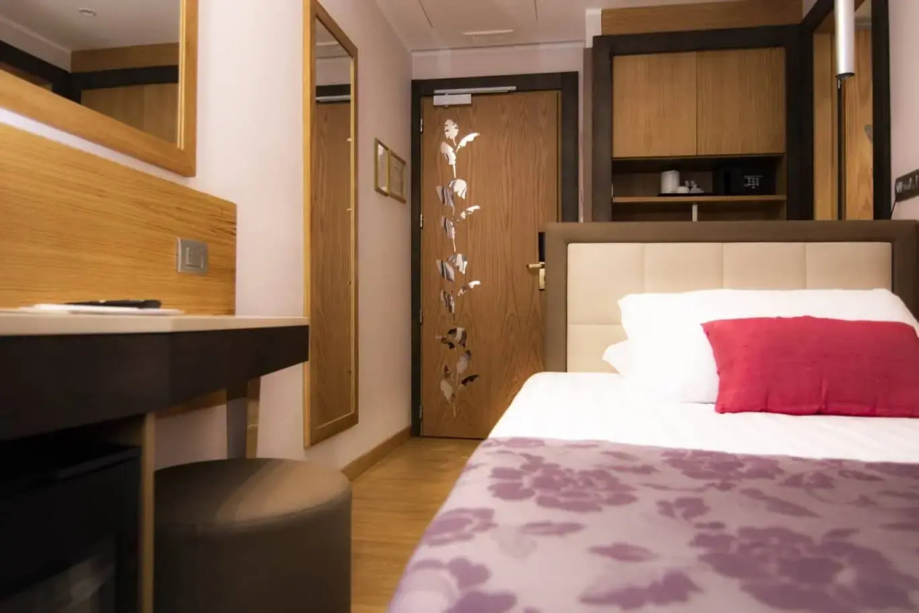 Hotel Giolli Nazionale - Chambres