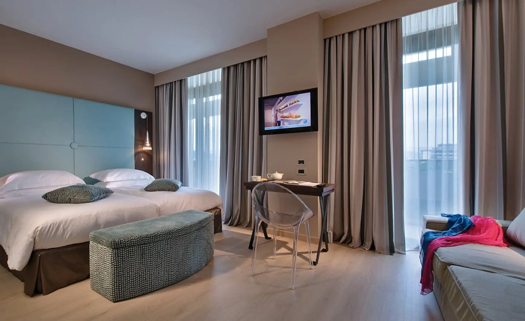 Basic Double room (full double bed)