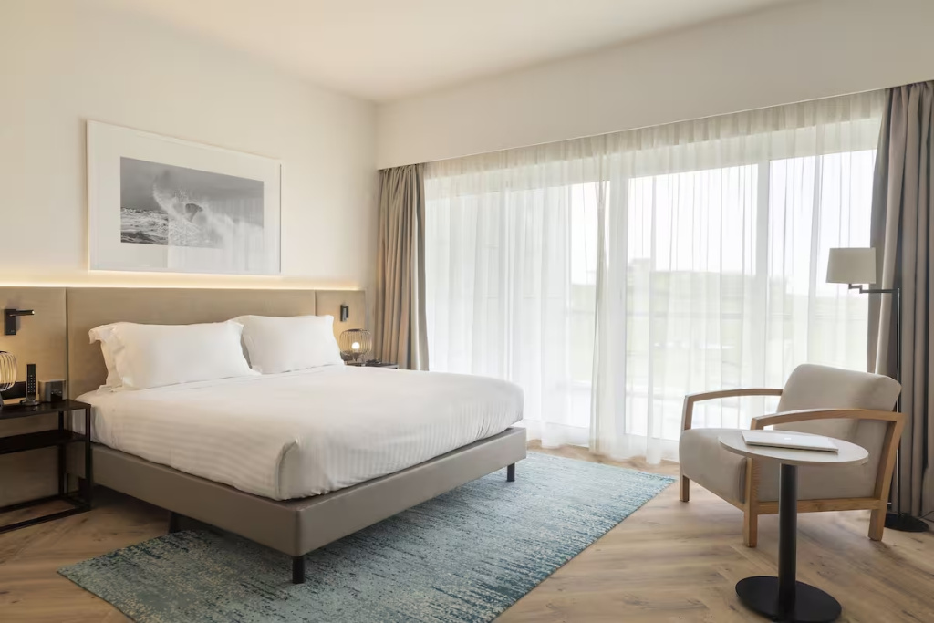 1 Bedroom Double Suite (full double bed)