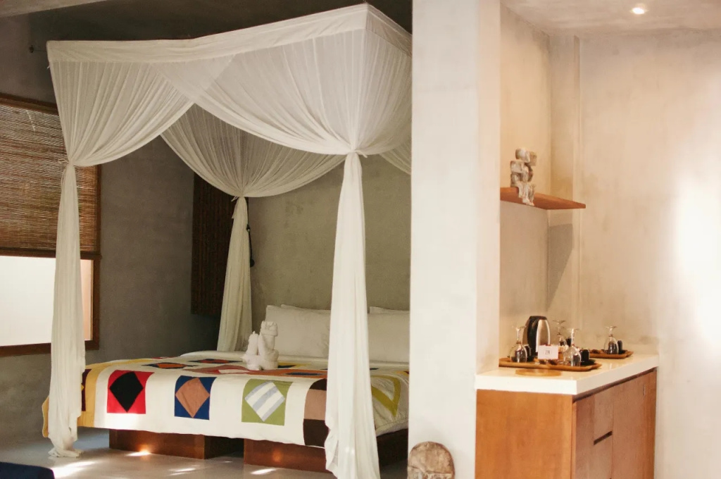 Deluxe Teak Double room with balcony (twin beds)