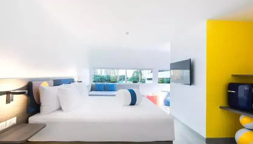 Cosi Plus Double room (full double bed)