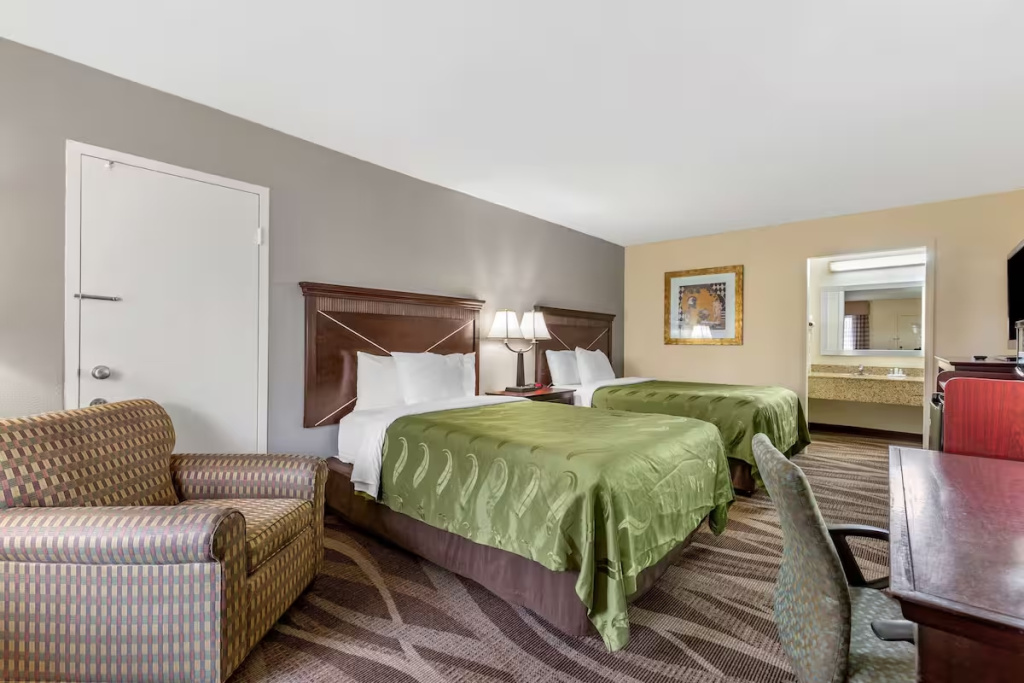 Standard Quadruple room