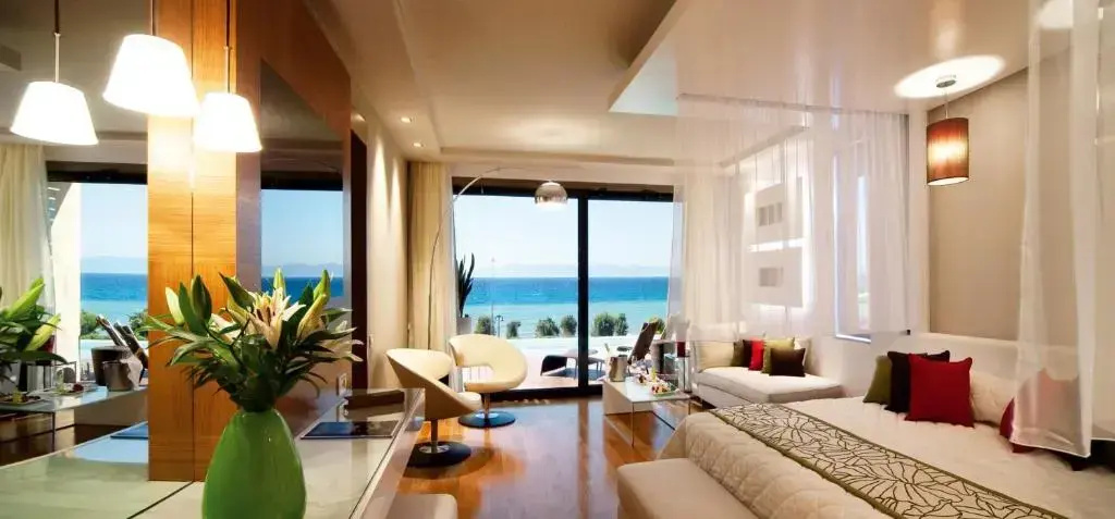Presidential with Private Pool Double Elite Suite (full double bed)