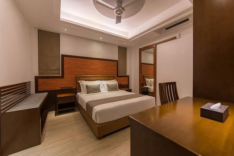 Deluxe Double room (full double bed)