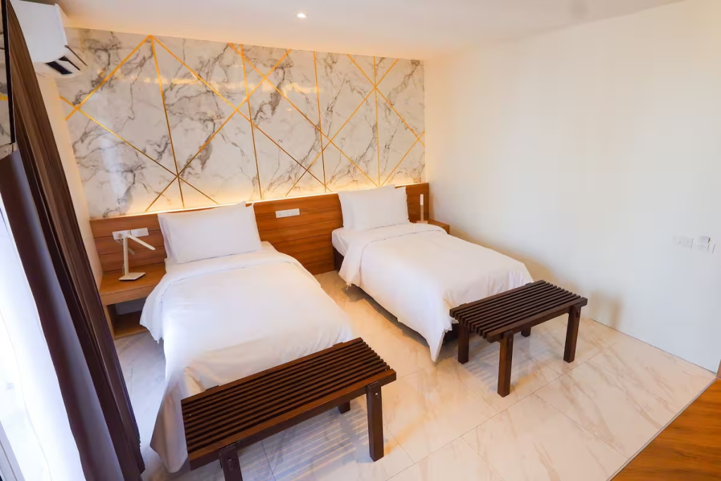 Premier Double room (twin beds)