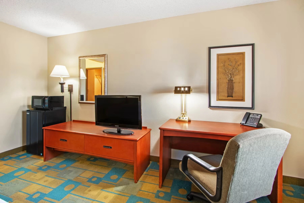 La Quinta Inn & Suites by Wyndham Albuquerque Journal Ctr NW - Chambres