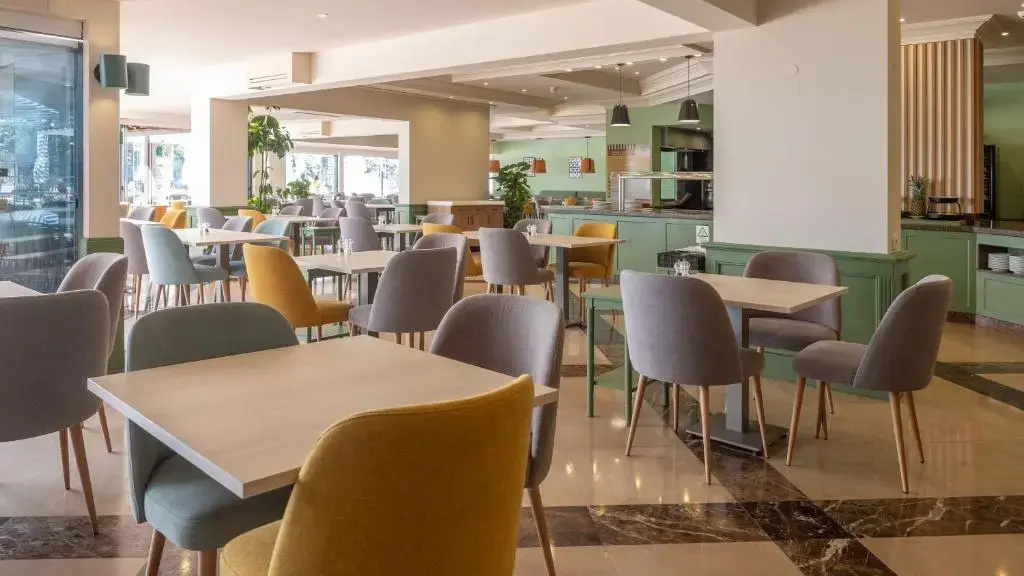 Holiday Inn Algarve Albufeira by IHG - Général