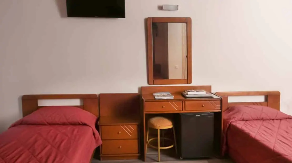 Xenophon Hotel Room Type - Standard Quadruple Room