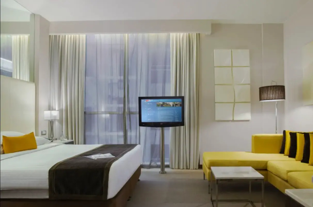 Double Studio (full double bed)