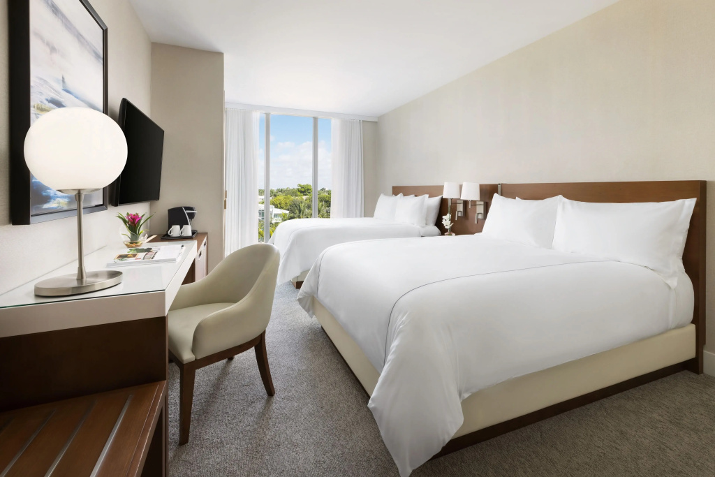 The Altair Bay Harbor Hotel Room Type - Grand Deluxe Two Bedroom Suite With Balcony