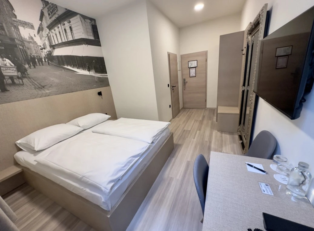 Comfort Double room (full double bed)