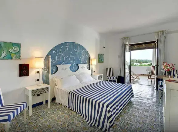 Double Suite with sea view (full double bed)