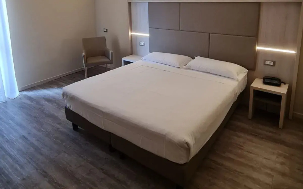 Jr Hotels Gate 7 Bologna Hotel - Chambres