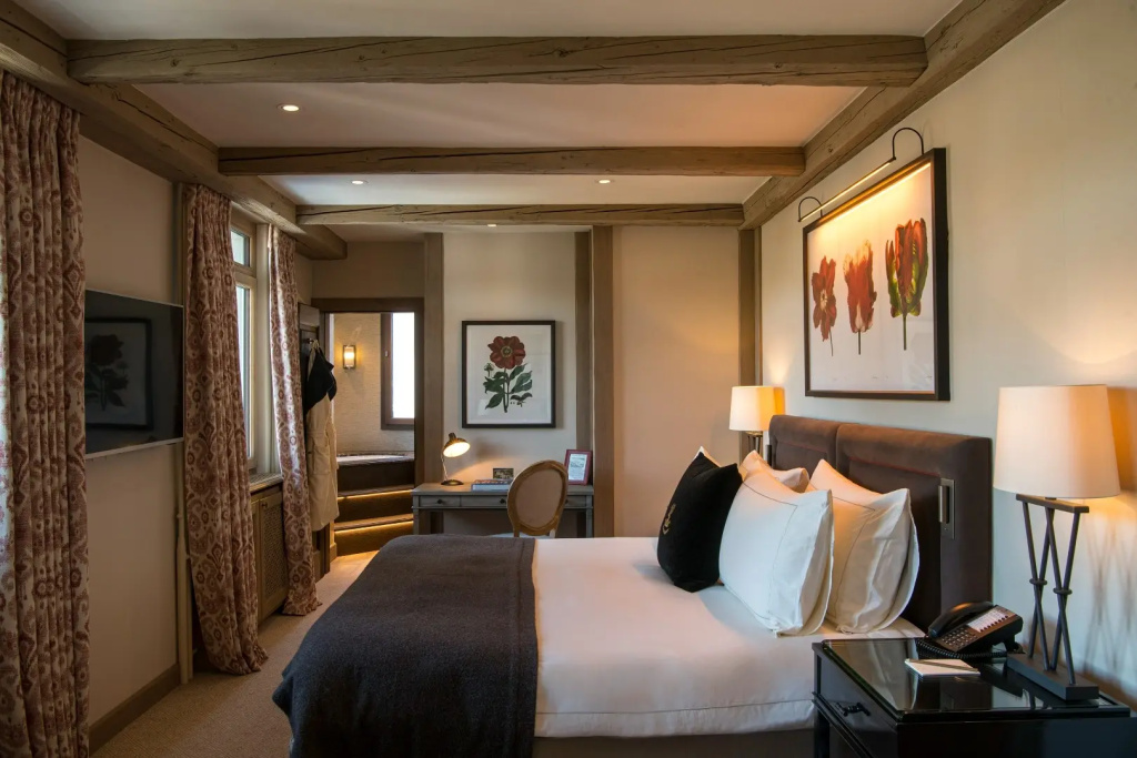 Tower Junior Suite